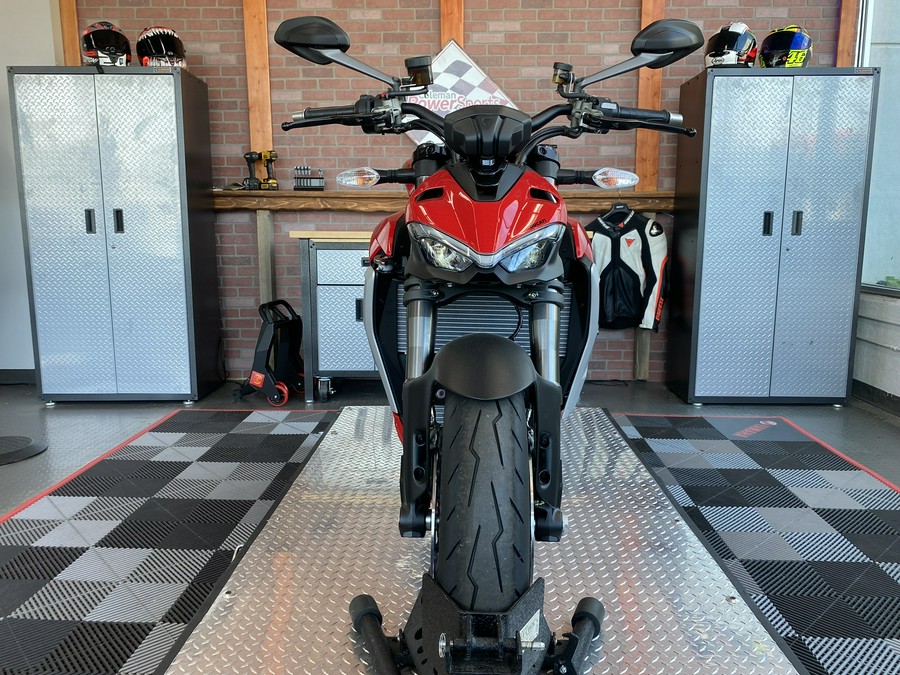 2024 Ducati Streetfighter V2