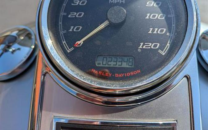 2014 Harley-Davidson Road King®