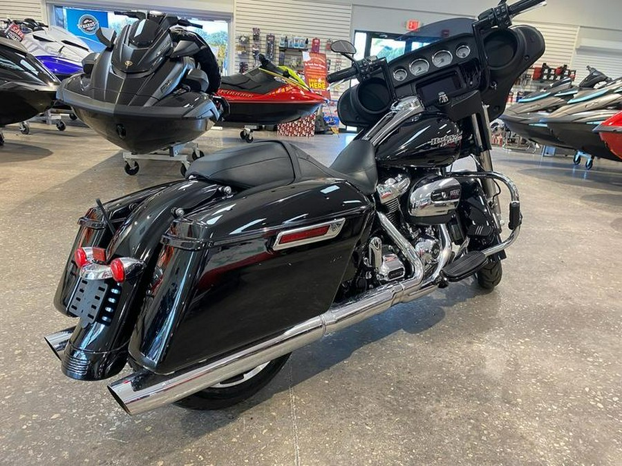 2020 Harley-Davidson® Street Glide® Base