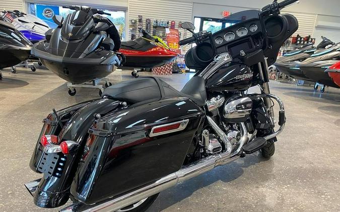 2020 Harley-Davidson® Street Glide® Base