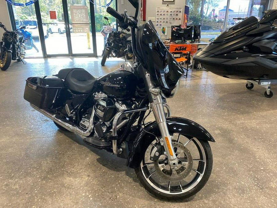 2020 Harley-Davidson® Street Glide® Base