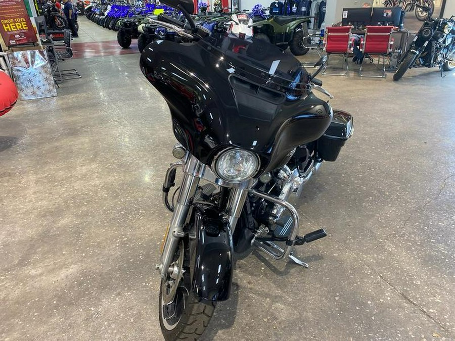 2020 Harley-Davidson® Street Glide® Base