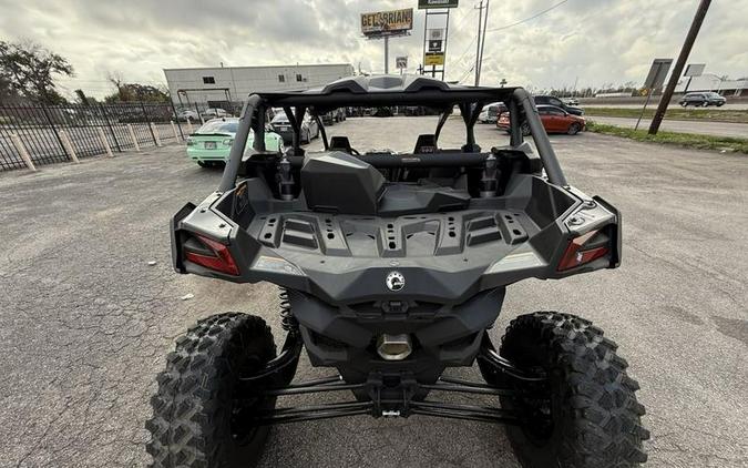 2026 Can-Am® Maverick X3 Max X RS Turbo RR Triple Black_4.5 in