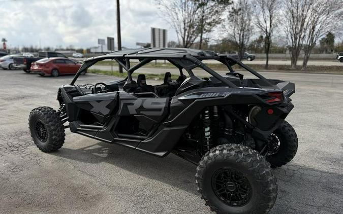 2026 Can-Am® Maverick X3 Max X RS Turbo RR Triple Black_4.5 in