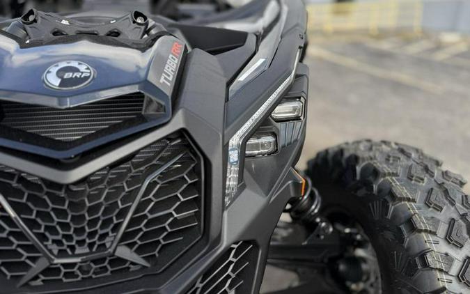 2026 Can-Am® Maverick X3 Max X RS Turbo RR Triple Black_4.5 in