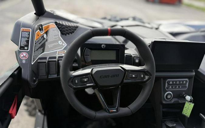 2026 Can-Am® Maverick X3 Max X RS Turbo RR Triple Black_4.5 in