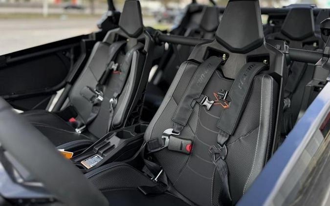 2026 Can-Am® Maverick X3 Max X RS Turbo RR Triple Black_4.5 in