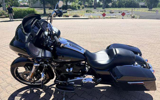 FLTRX 2021 Road Glide®