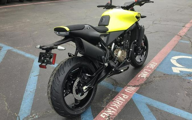 2026 HUSQVARNA VITPILEN 801