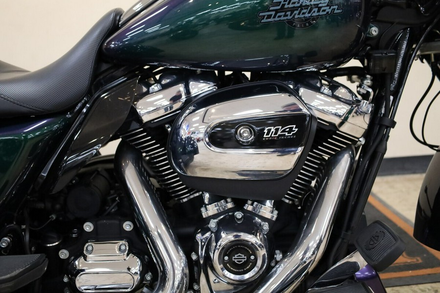 2021 Harley-Davidson Freewheeler Snake Venom