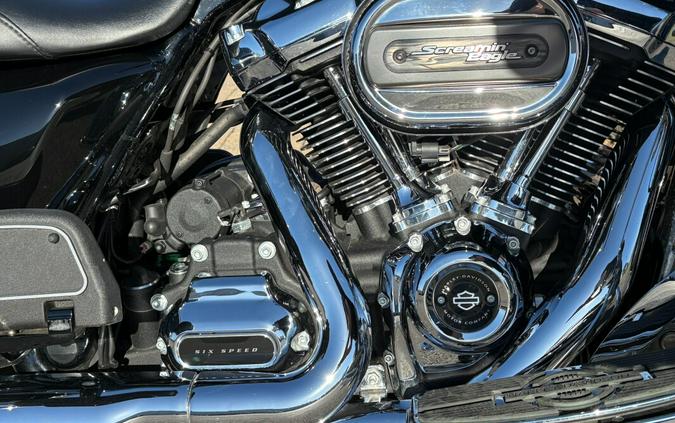 2018 Harley-Davidson® Road King® Vivid Black