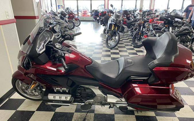 2019 Honda GL1800D GOLD WING TOUR DCT