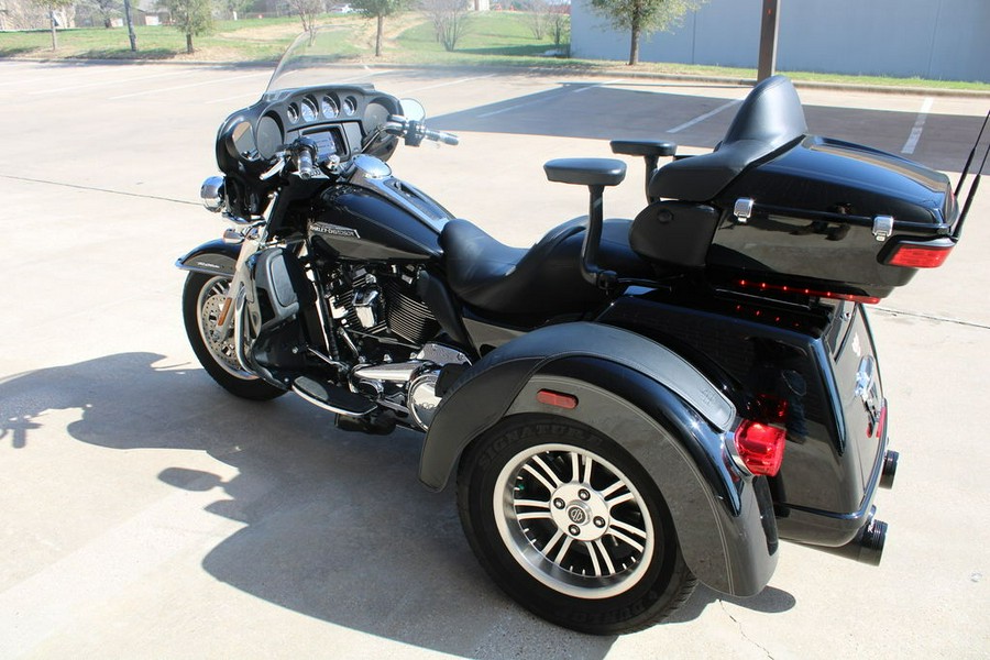 2021 Harley-Davidson® FLHTCUTG - Tri Glide® Ultra