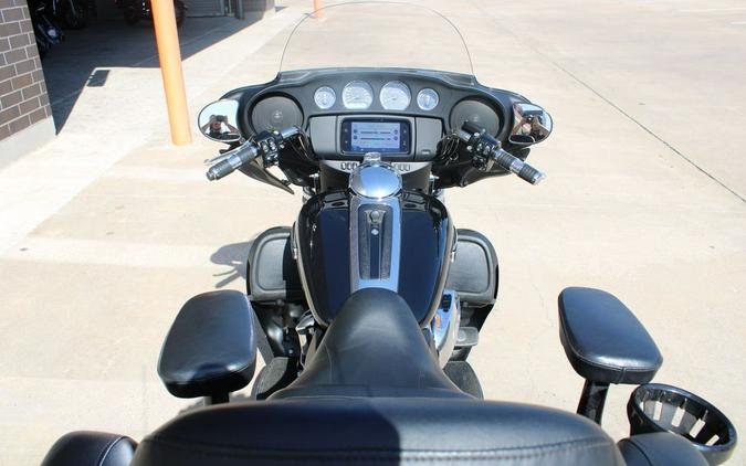 2021 Harley-Davidson® FLHTCUTG - Tri Glide® Ultra