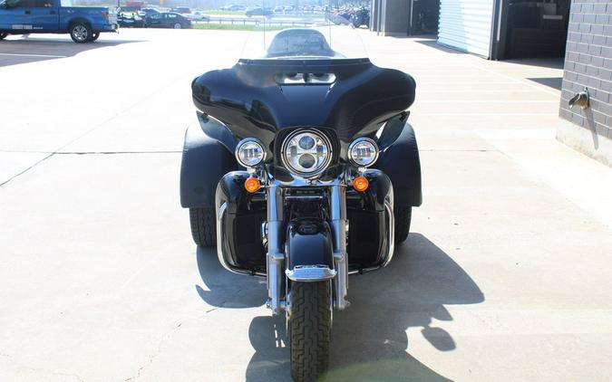 2021 Harley-Davidson® FLHTCUTG - Tri Glide® Ultra