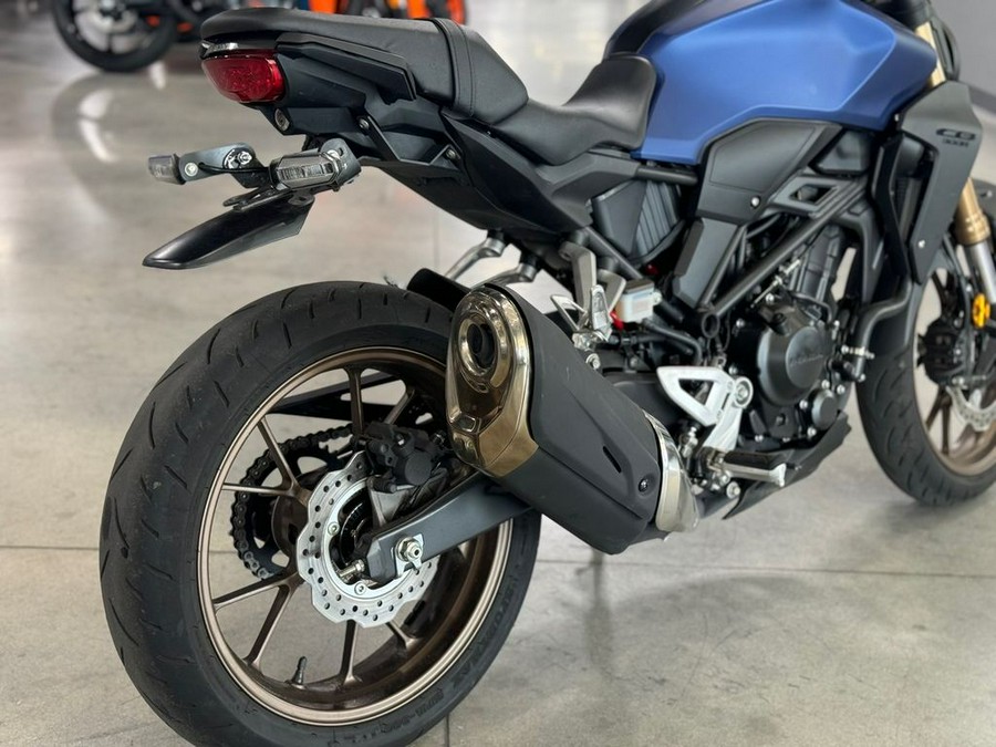 2022 Honda® CB300R ABS