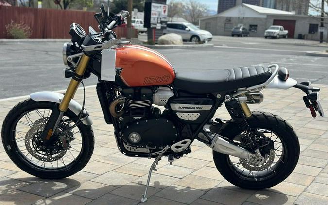 2025 Triumph SCRAMBLER 1200 XE