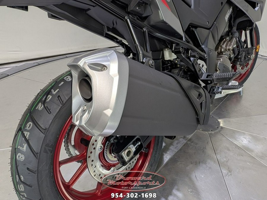 2025 Suzuki V-Strom 1050