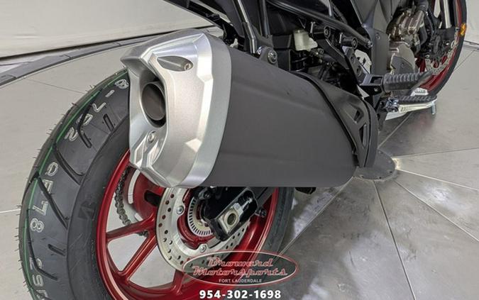 2025 Suzuki V-Strom 1050