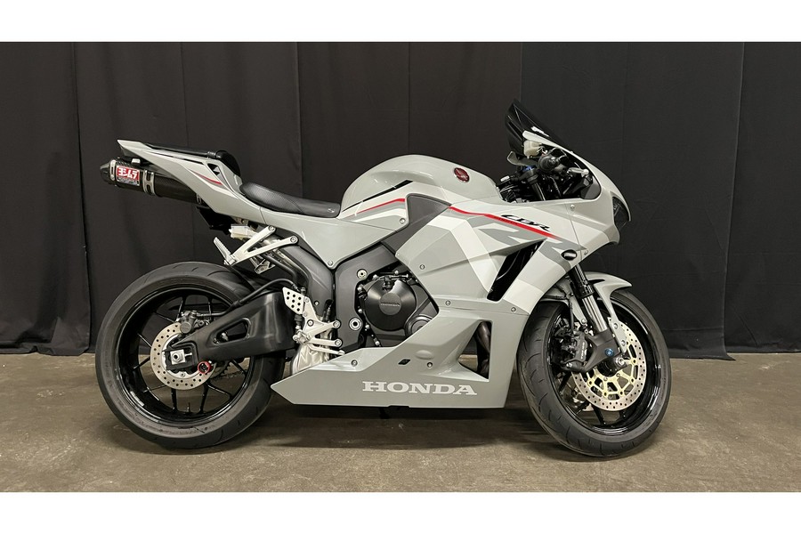 2025 Honda CBR600RR