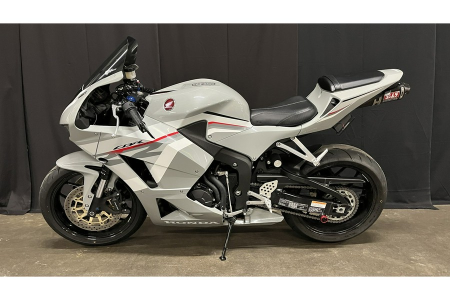 2025 Honda CBR600RR