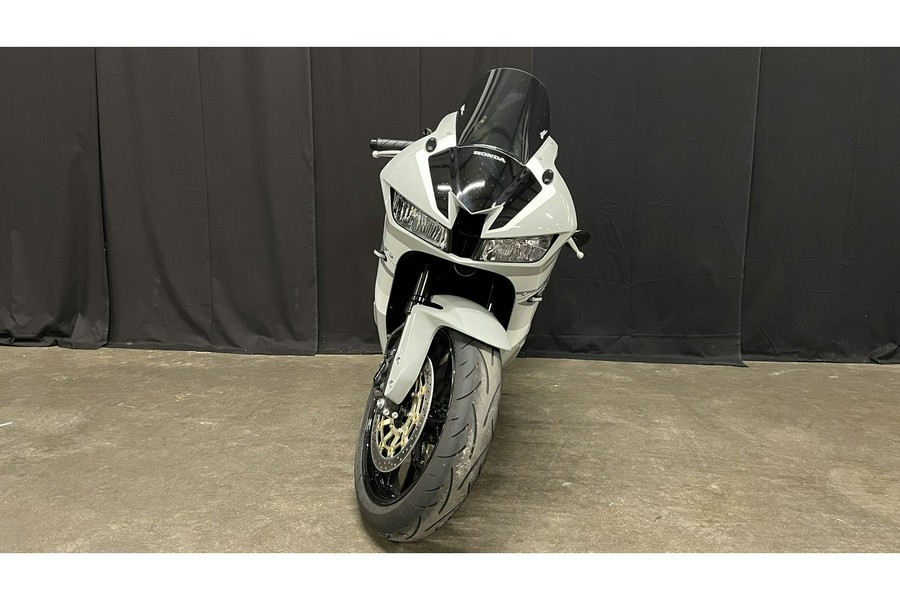 2025 Honda CBR600RR