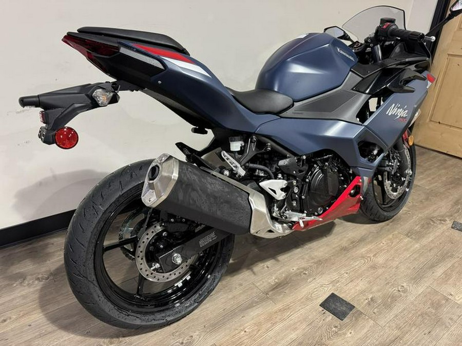 2026 Kawasaki Ninja® 500 ABS Metallic Matte Twilight Blue