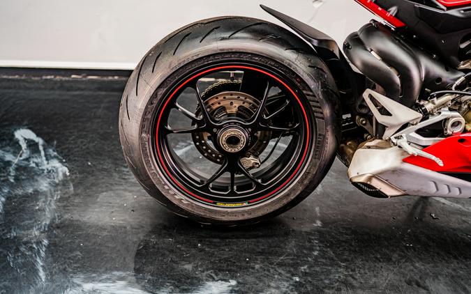 2018 Ducati Panigale V4 S