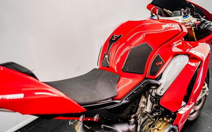 2018 Ducati Panigale V4 S