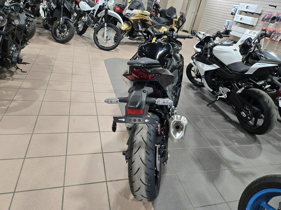 2026 KAWASAKI NINJA ZX-4R ABS