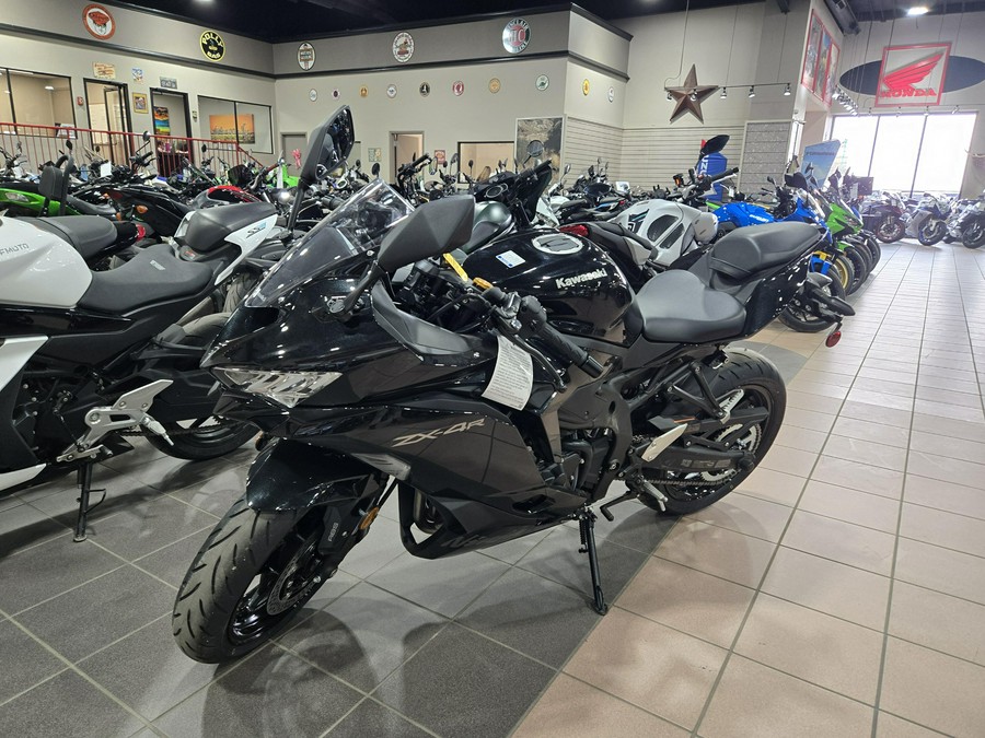 2026 KAWASAKI NINJA ZX-4R ABS