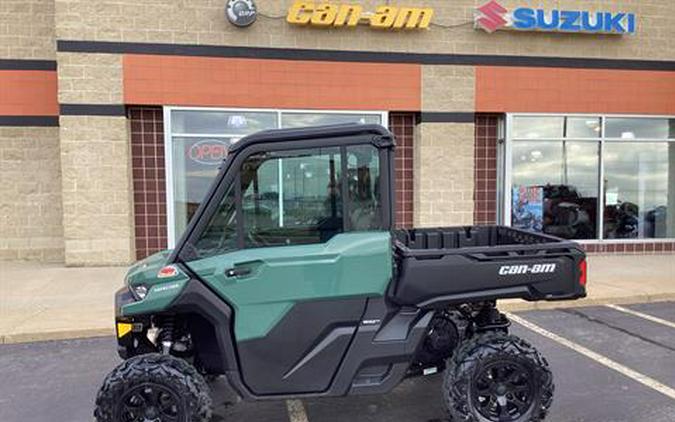 2026 Can-Am Defender DPS CAB