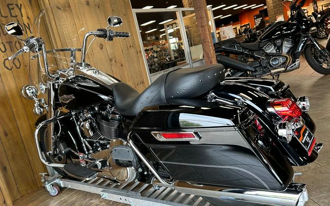 2017 Harley-Davidson Road King