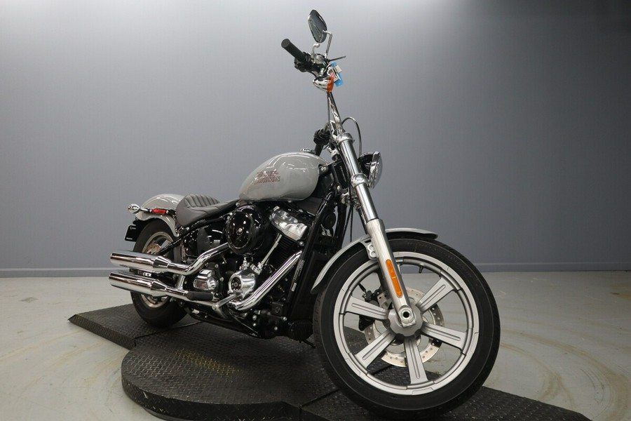 2024 Harley-Davidson Softail Standard