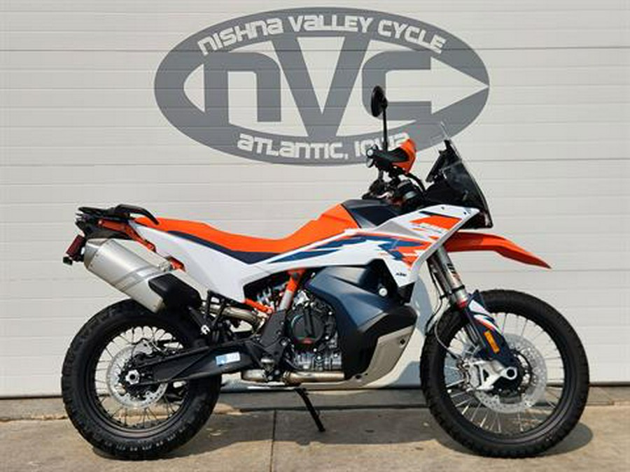2025 KTM 890 Adventure R