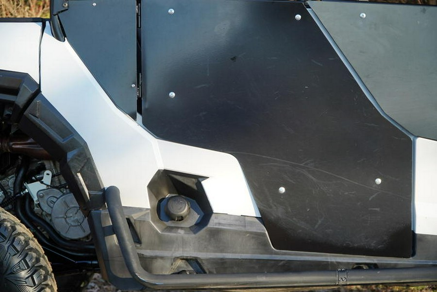 2019 Polaris® General® 4 1000 Matte White Metallic