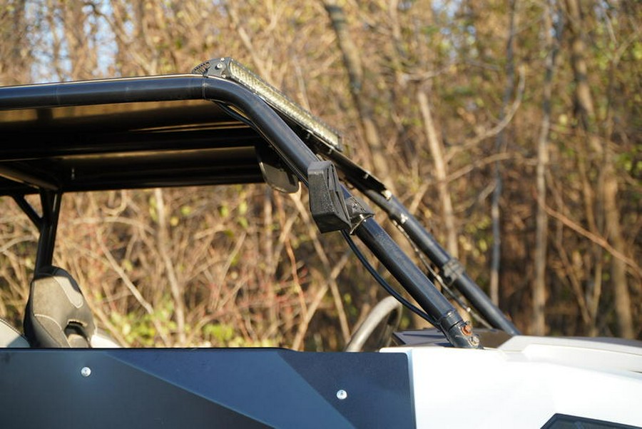 2019 Polaris® General® 4 1000 Matte White Metallic