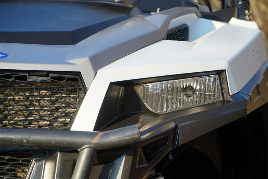 2019 Polaris® General® 4 1000 Matte White Metallic