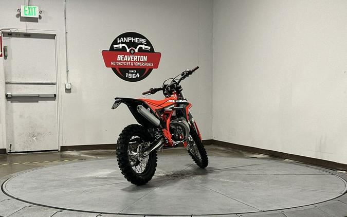 2026 BETA Xtrainer 300