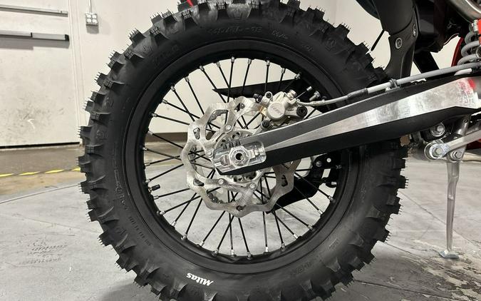 2026 BETA Xtrainer 300