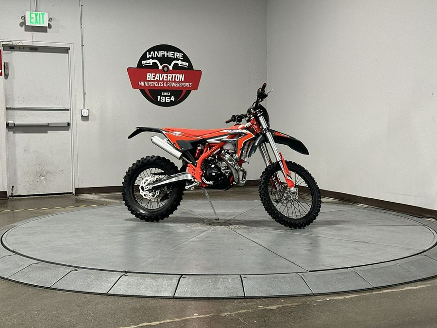 2026 BETA Xtrainer 300