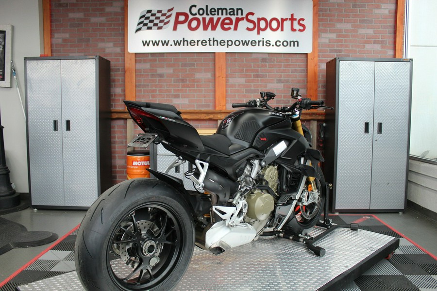2022 Ducati Streetfighter V4 S