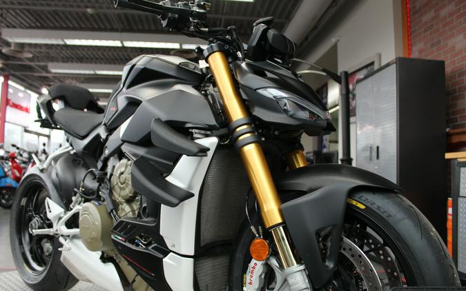 2022 Ducati Streetfighter V4 S