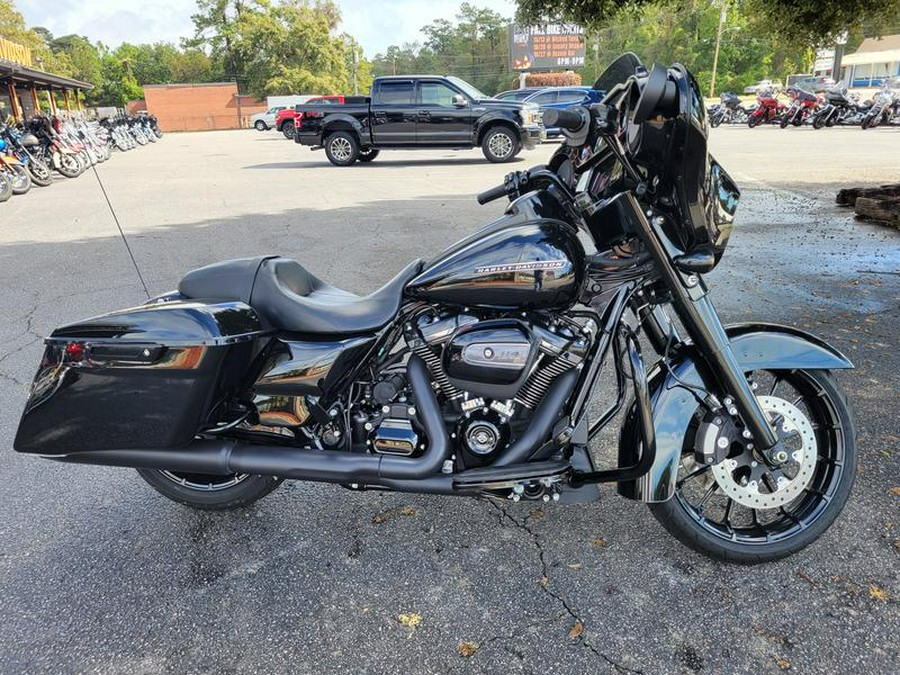 2019 Harley-Davidson® FLHXS - Street Glide® Special