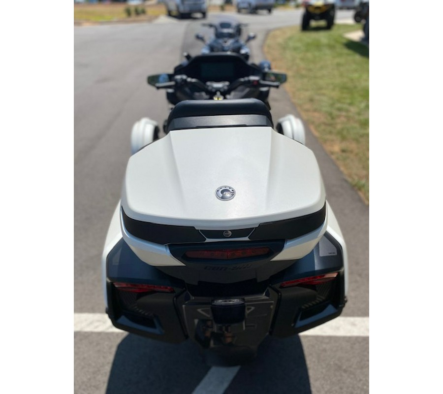 2024 Can-Am™ Spyder RT Sea-To-Sky