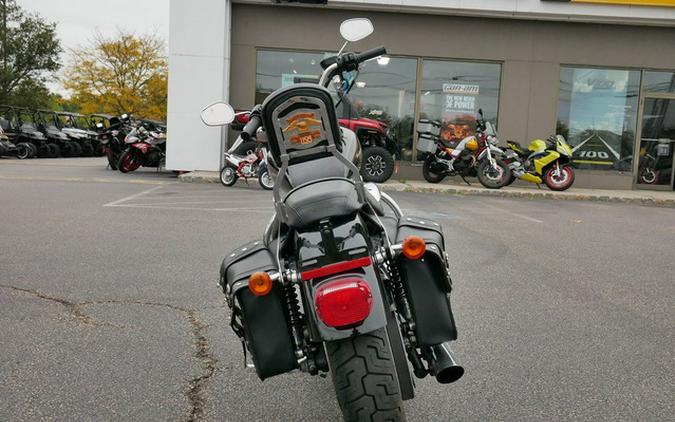 2005 Harley-Davidson XL883C - Sportster Custom 883C