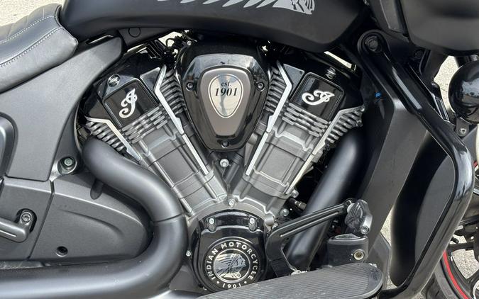 2023 Indian Motorcycle® Challenger® Dark Horse® Black Smoke