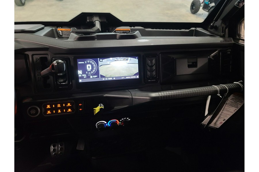 2026 Can-Am Defender MAX Lone Star Cab HD11