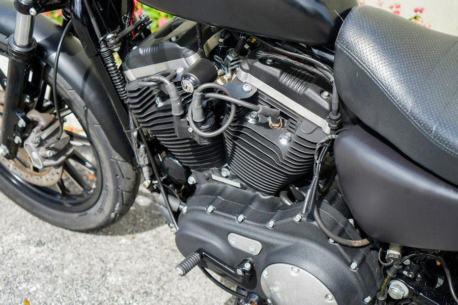 2014 Harley-Davidson® XL883N - Sportster® Iron 883™