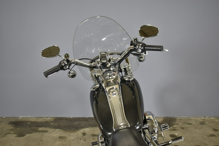 2007 Harley-Davidson Softail Deuce Black Pearl